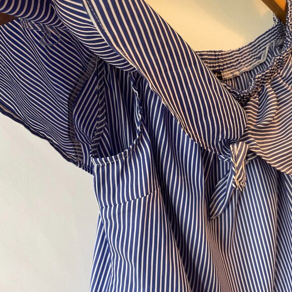 Staccato Off Shoulder Nautical Striped Top Blue White Small - Picture 6 of 6